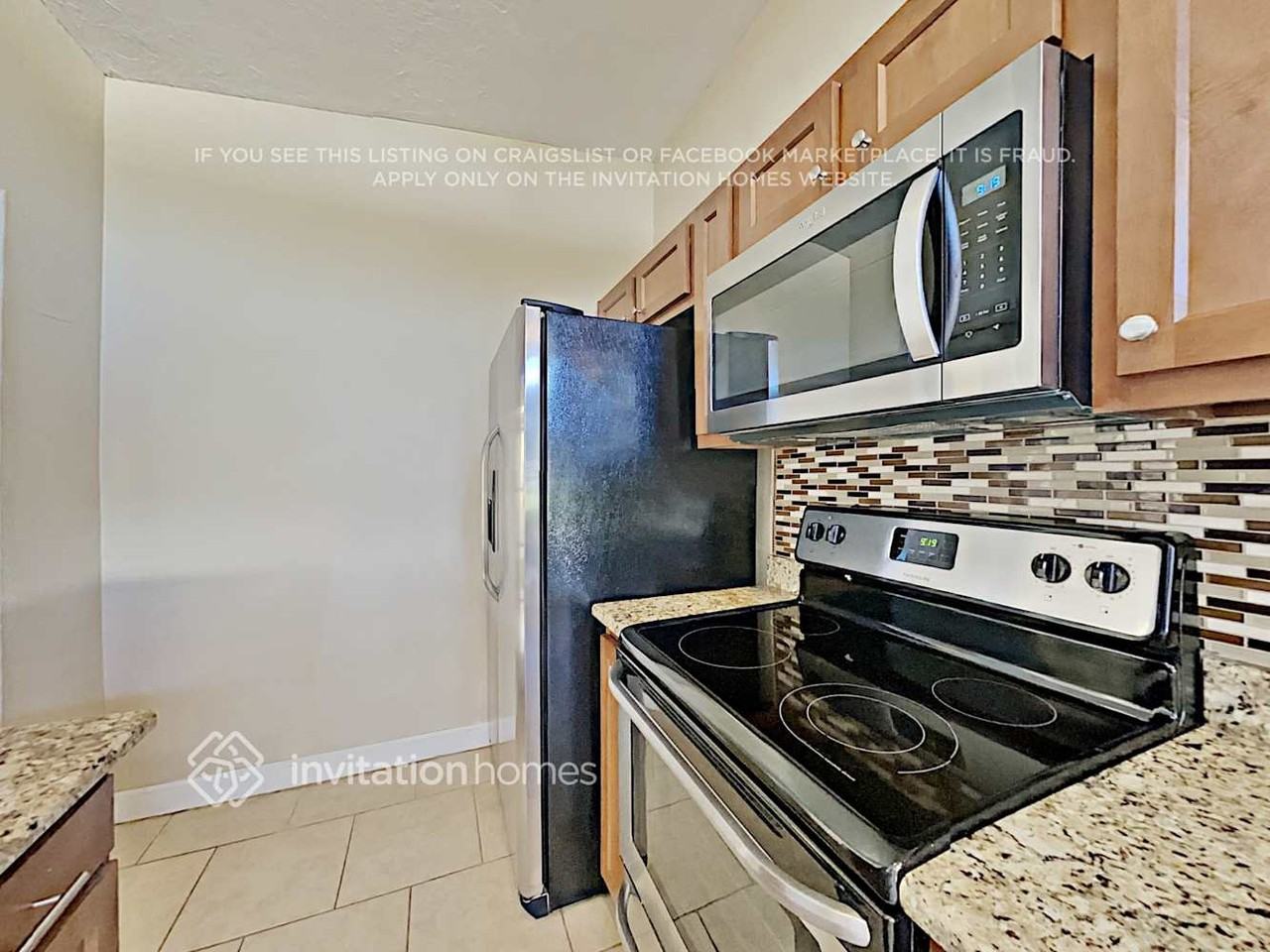 3652 Prado Dr - Photo 6 of 17