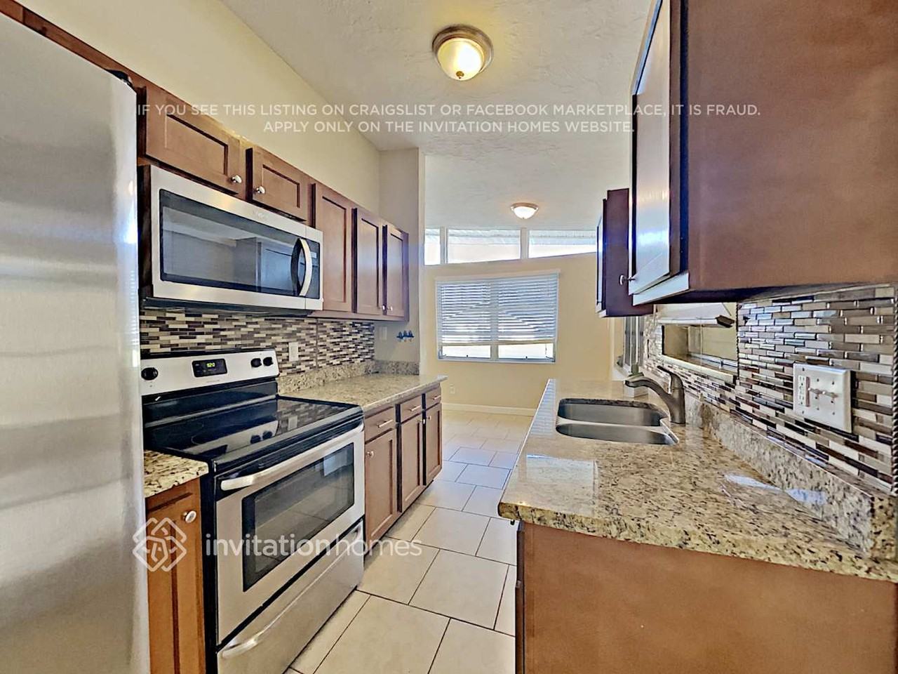 3652 Prado Dr - Photo 7 of 17