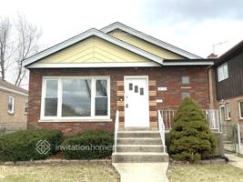 featured image of 5850 S Natchez Ave