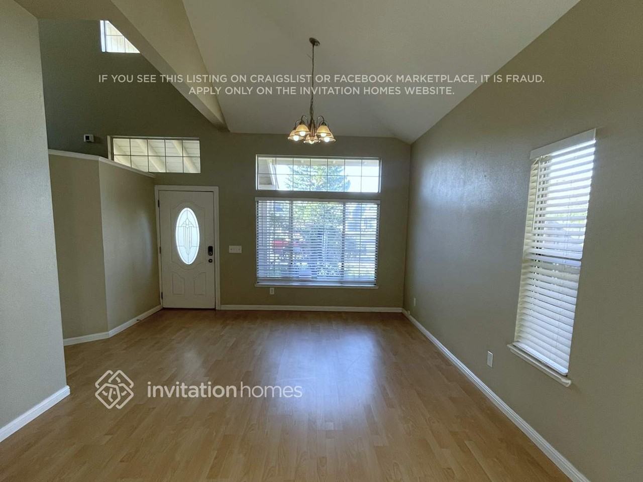 9561 Dapple Ct - Photo 4 of 22