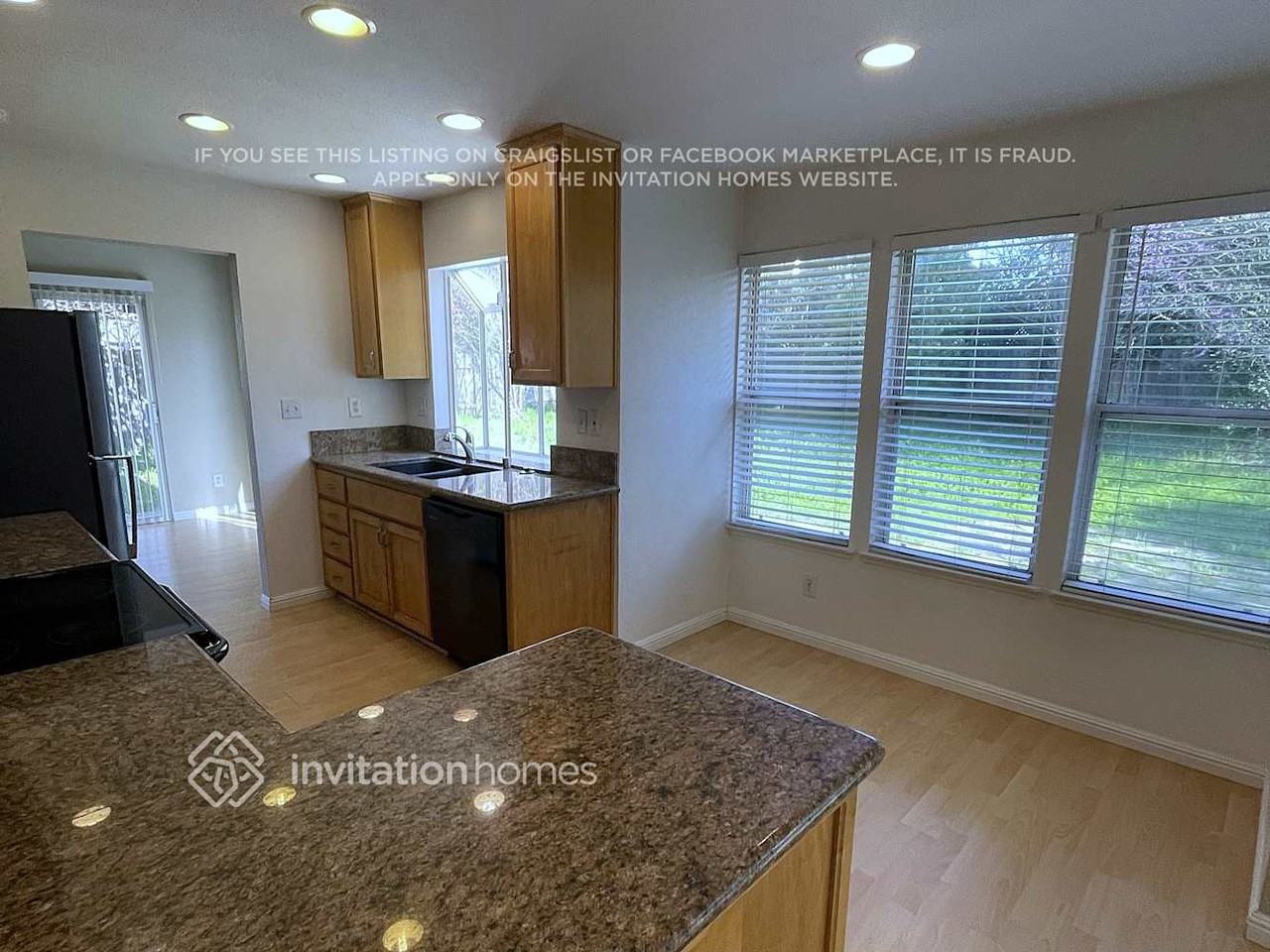 9561 Dapple Ct - Photo 7 of 22