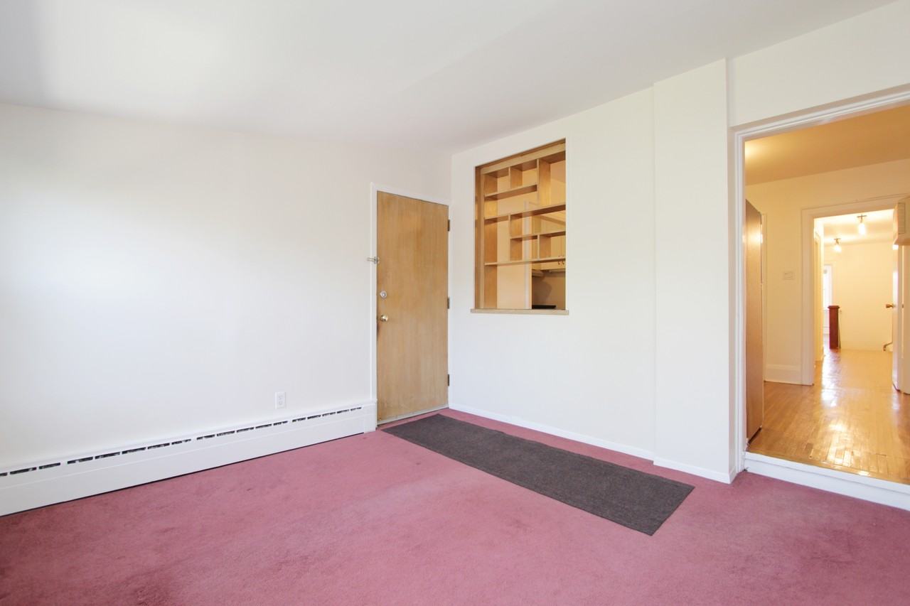 Bayview Ave & Millwood Rd - Photo 5 of 17