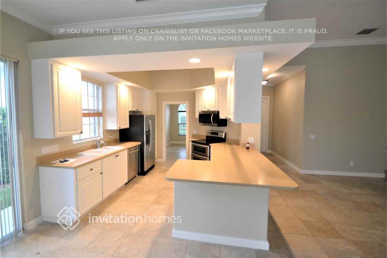 8233 Pine Cay Rd - Photo 3 of 11