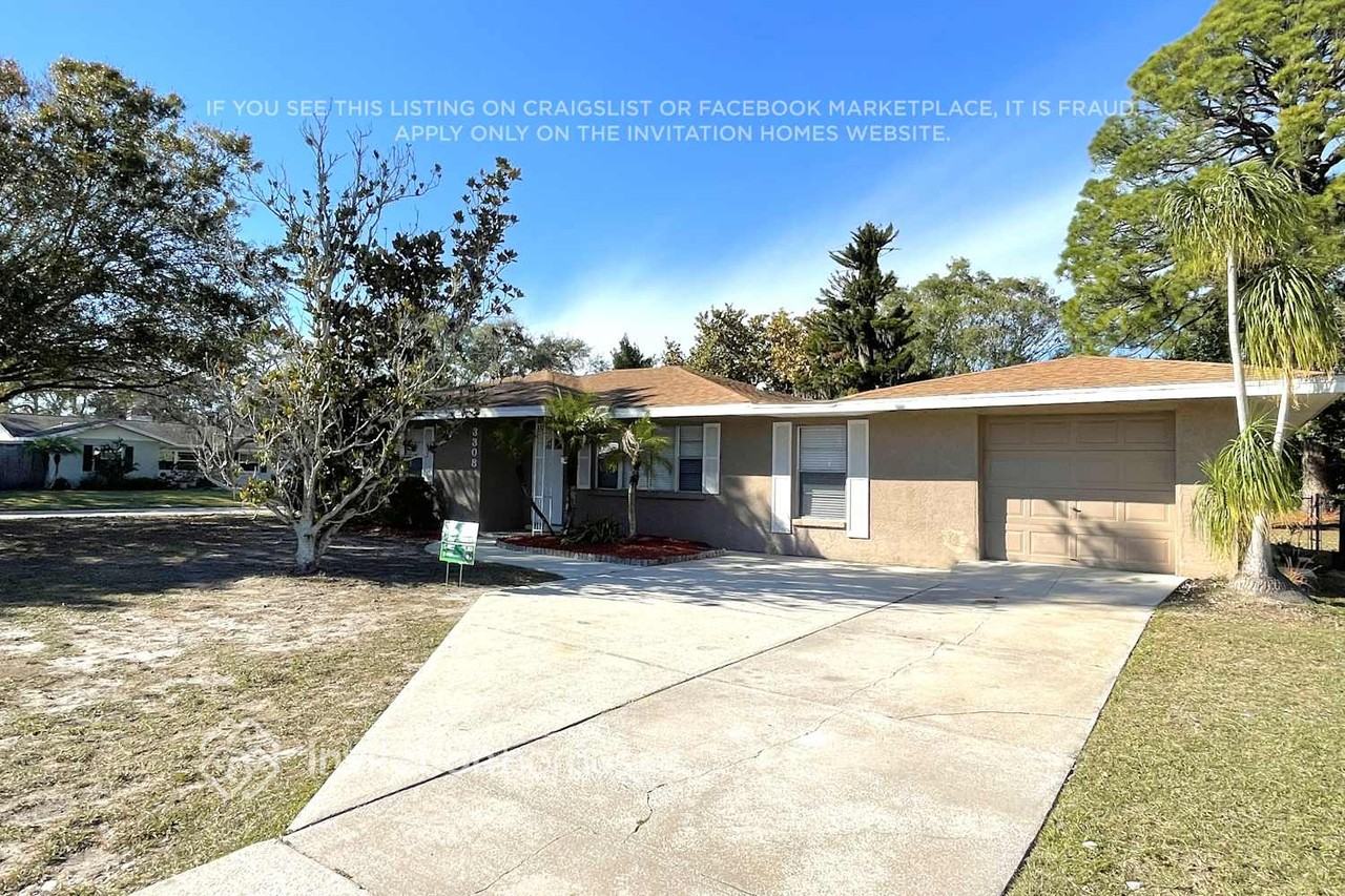 3308 17th Ave W - Photo 2 of 17