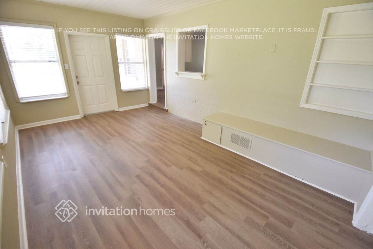 3308 17th Ave W - Photo 7 of 17