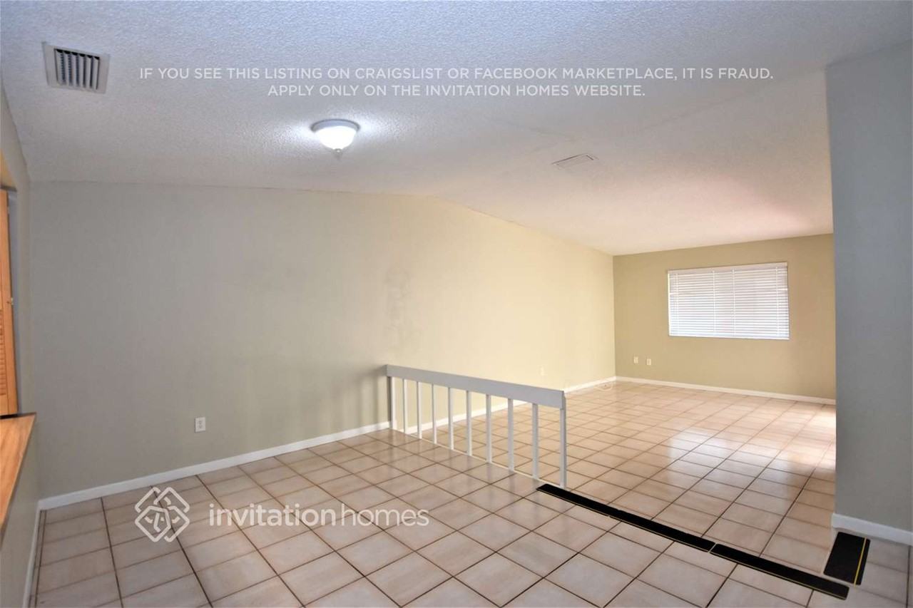 11221 Sw 117th Ct - Photo 6 of 16