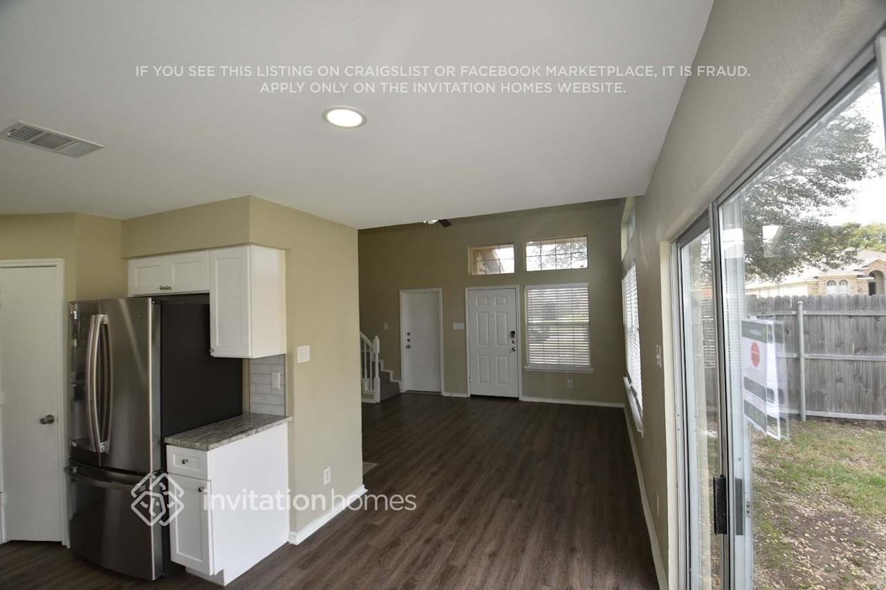 8529 Ohara Ln - Photo 5 of 23