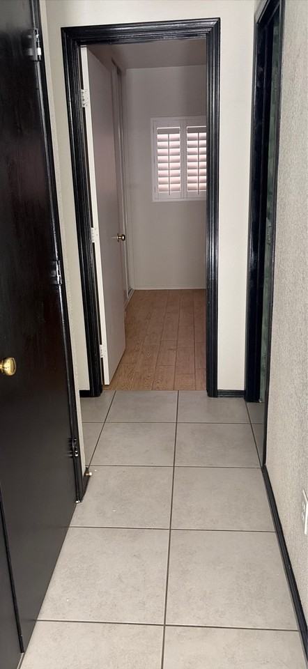 3448 S Chaparral Rd - Photo 4 of 12