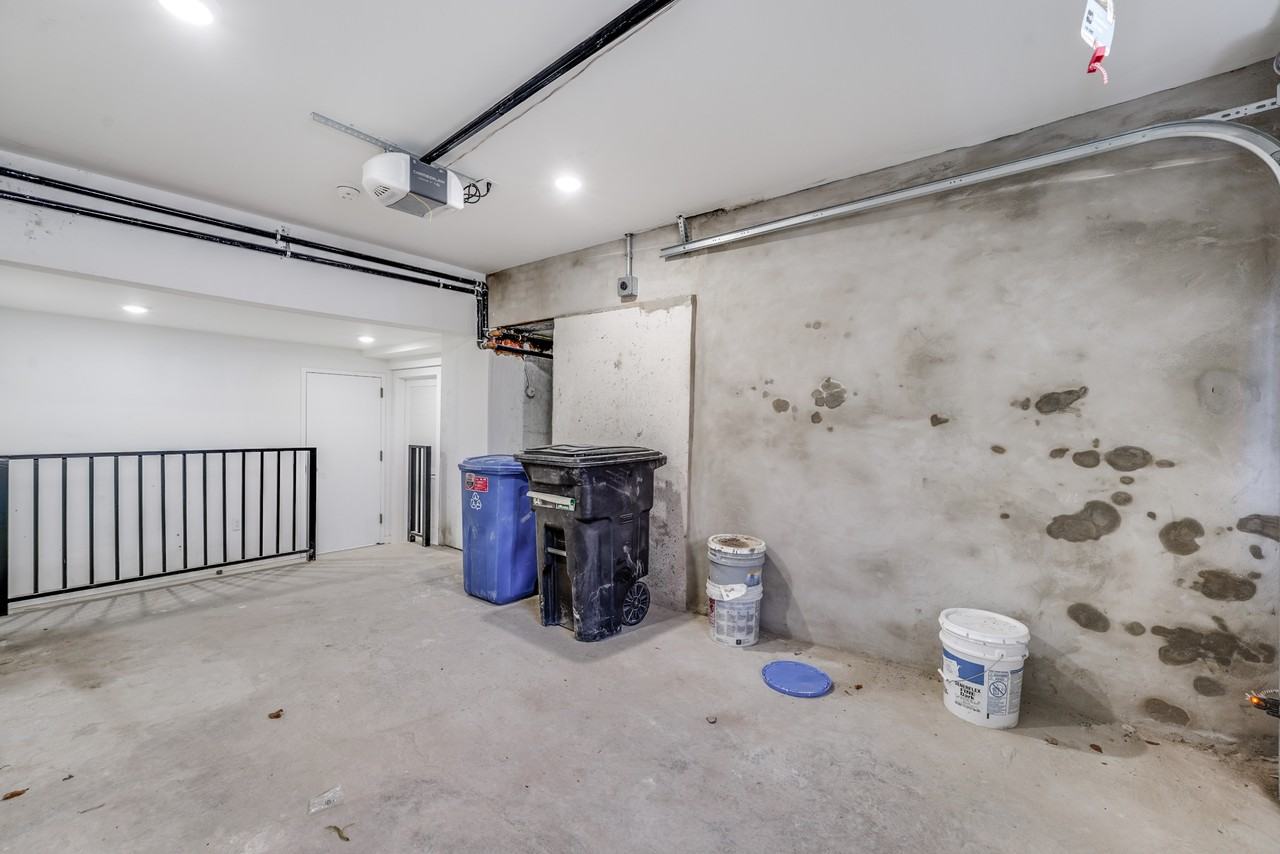 41 Dey St #1 - Photo 3 of 12