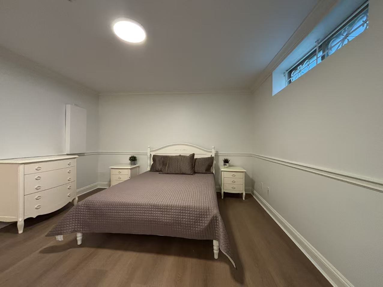 2384 West 21st Avenue - Photo 6 of 11