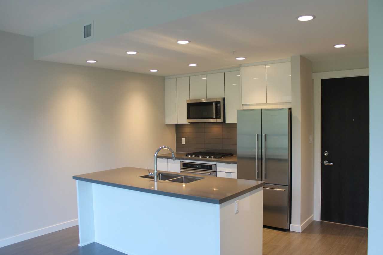 255 1st St W - Photo 2 of 21