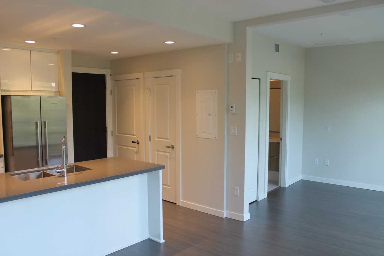 255 1st St W - Photo 5 of 21