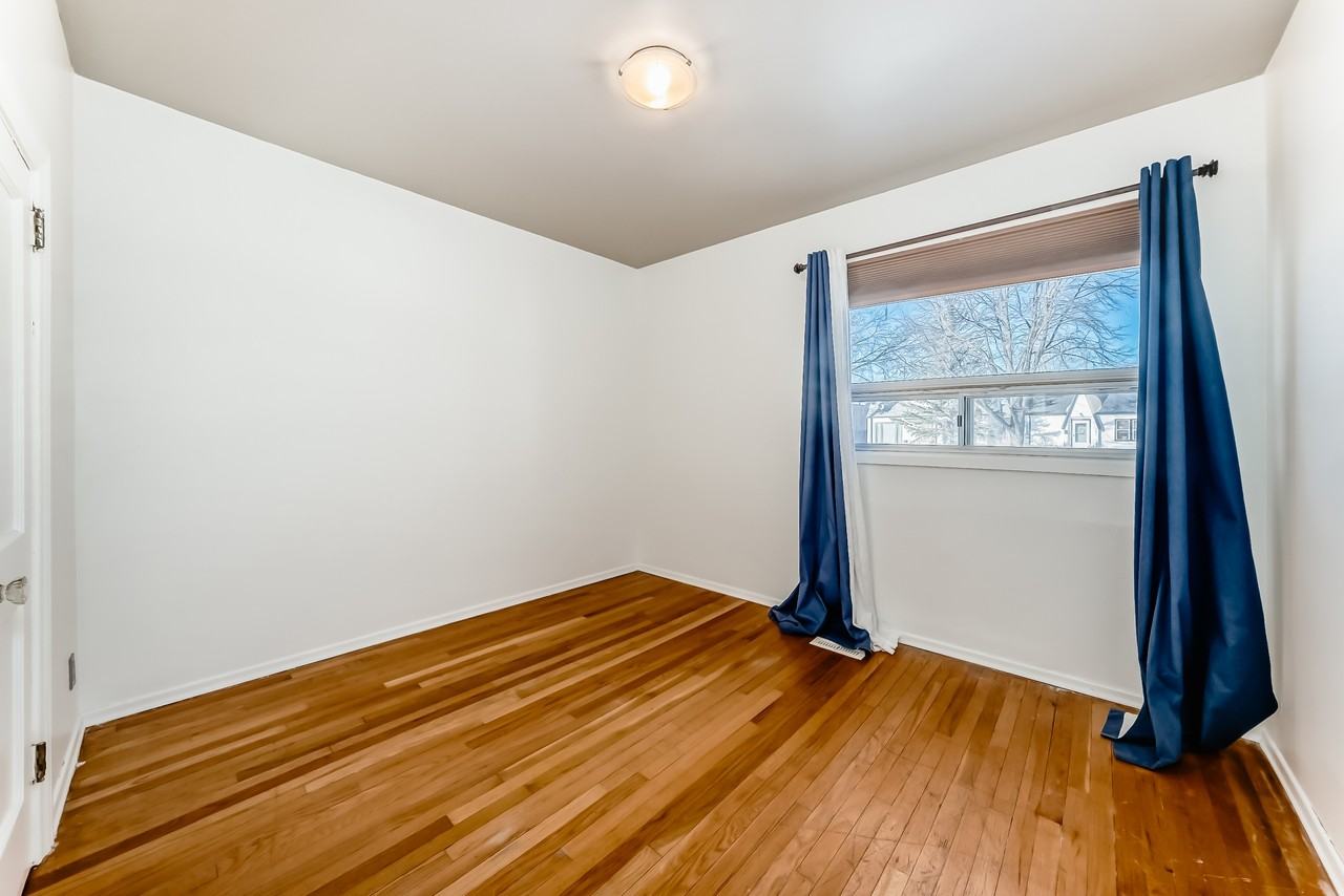 188 Leila Ave - Photo 5 of 16