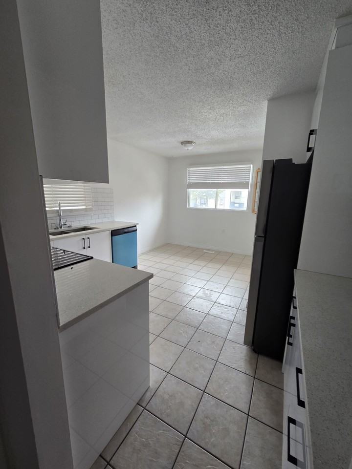 136 Pinehill Rd Ne - Photo 3 of 27