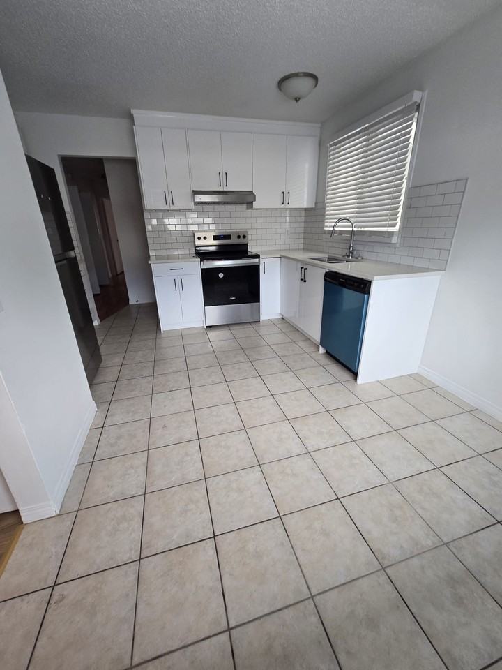 136 Pinehill Rd Ne - Photo 4 of 27