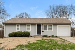 featured image of 11008 E 50th Ter