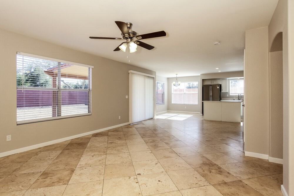 2401 N 125th Dr - Photo 6 of 20