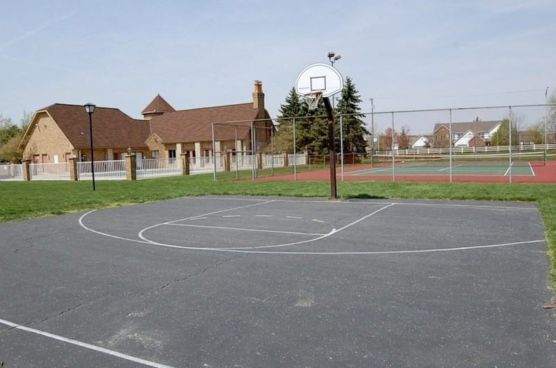 2245 Hedgerow Rd #B - Photo 7 of 8