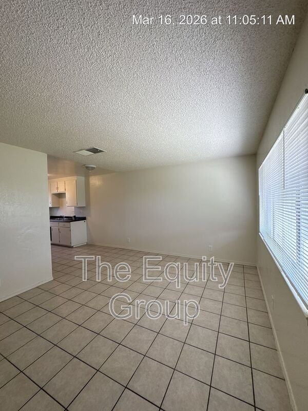 2100 North Ave #C - Photo 3 of 12