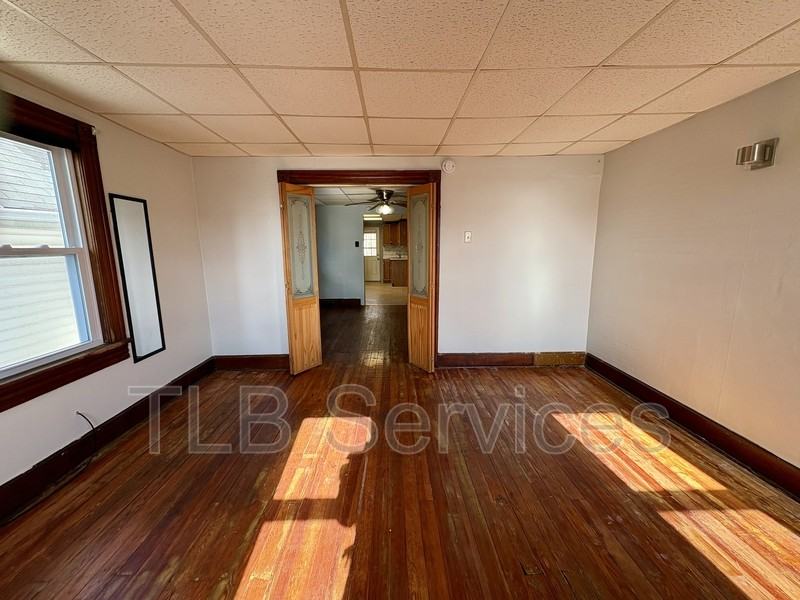 221 3rd St - Photo 3 of 19
