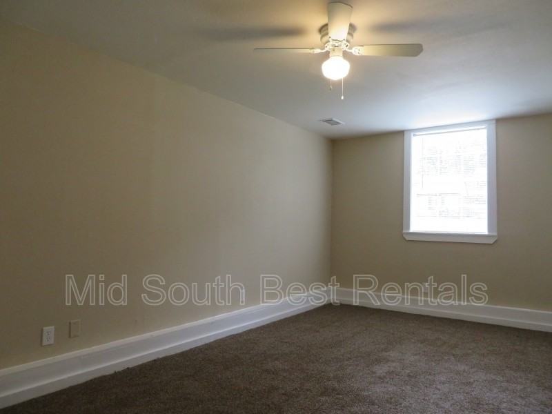 2804 Southmeade Ave - Photo 6 of 8