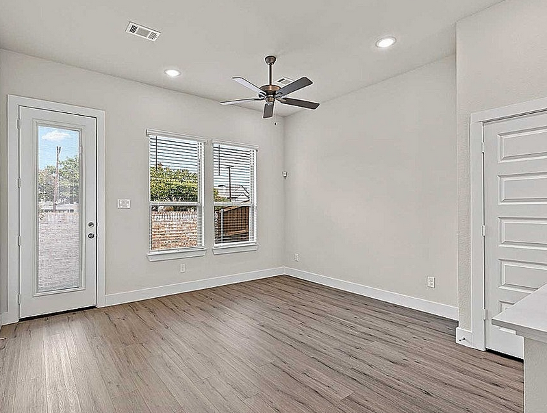 2501 Ascension Point Drive #800.16 - Photo 4 of 12