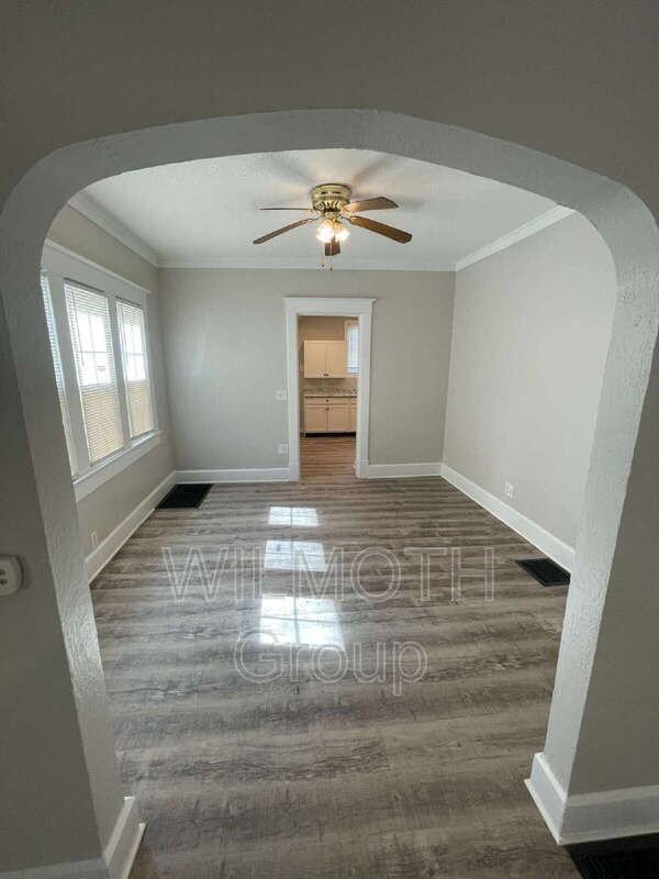 324 N Linwood Ave #1 - Photo 6 of 19