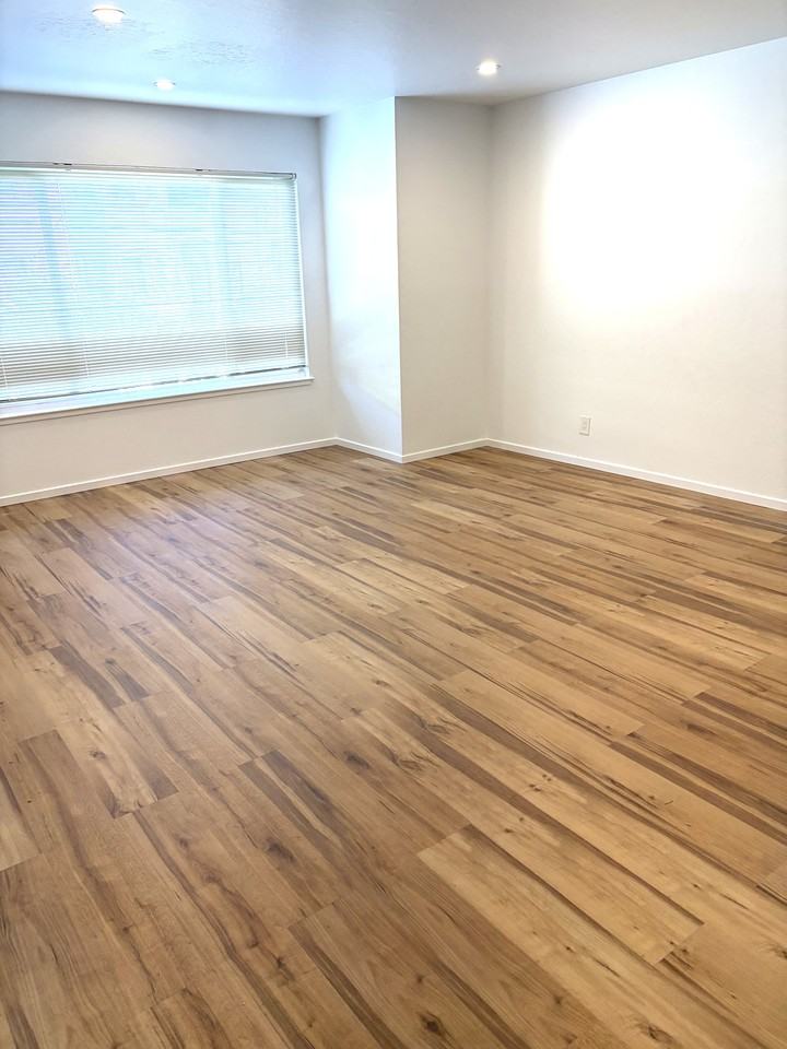 400 25th Avenue #1 - Photo 3 of 9