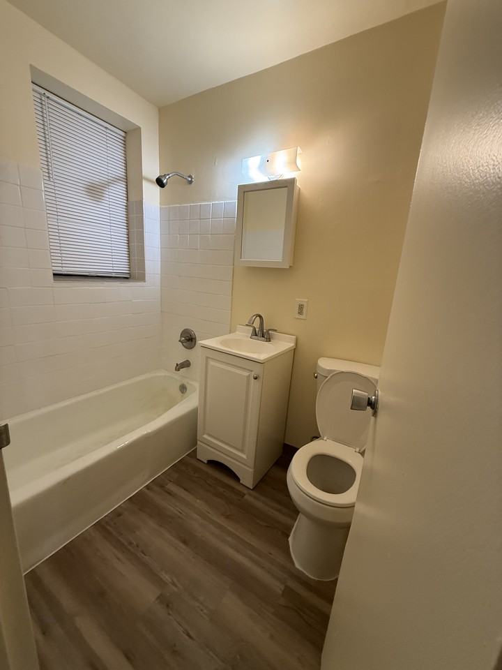 130 Grand Avenue #2E - Photo 6 of 6