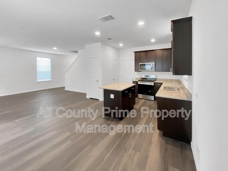 11602 Braemar Village Dr - Photo 4 of 19