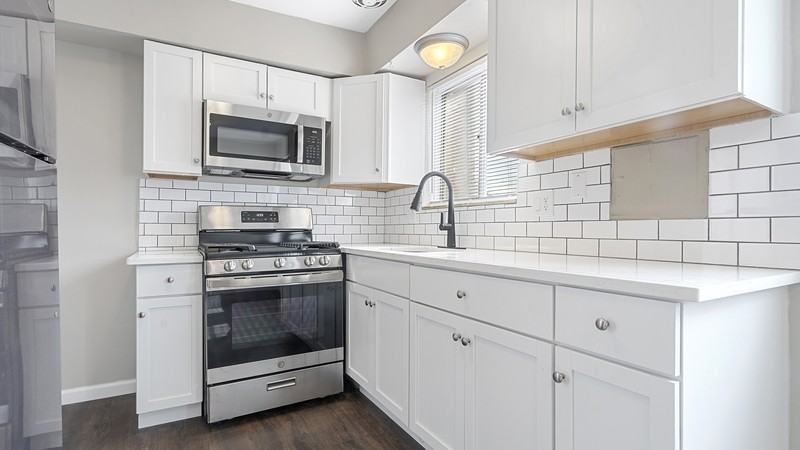 24575 Kelly Rd - Photo 2 of 15