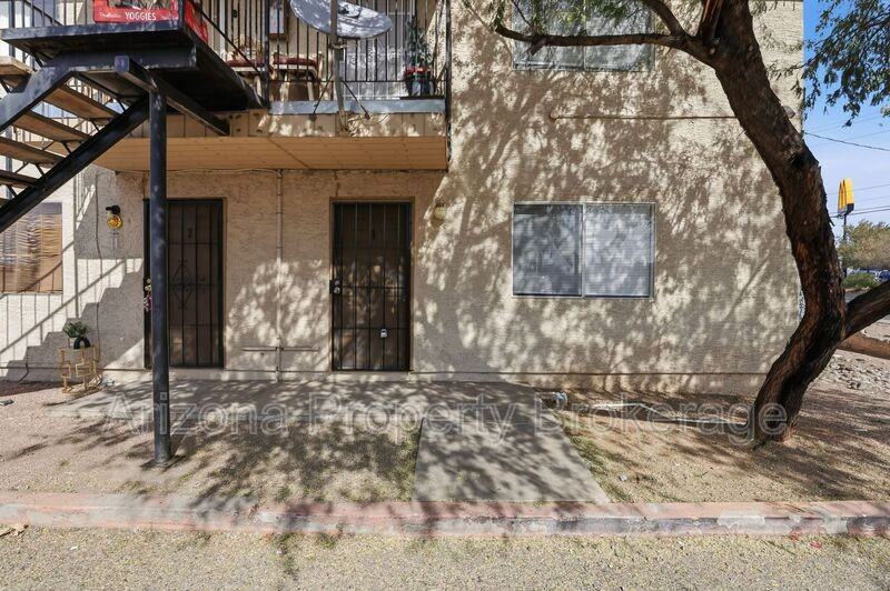 21632 N 23rd Ave #1 - Photo 3 of 12