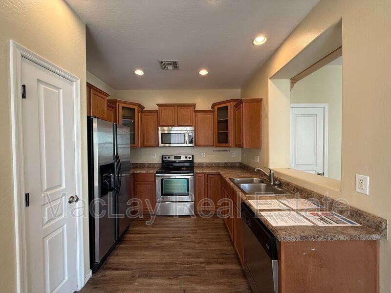 1727 E Joseph Way - Photo 2 of 21