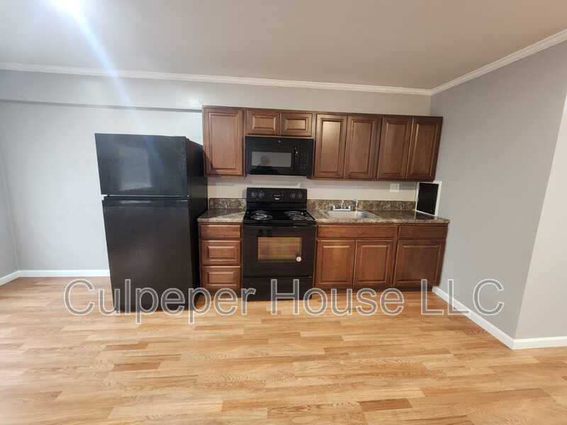 2854 W Sylvania Ave - Photo 2 of 8