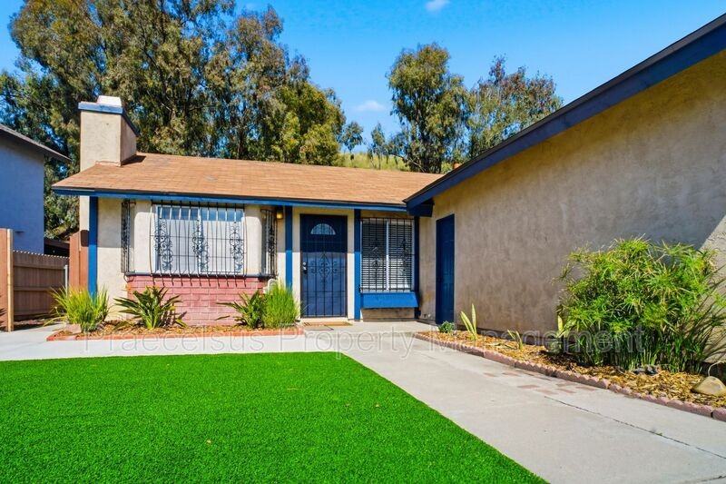 3408 Clavelita St - Photo 2 of 24