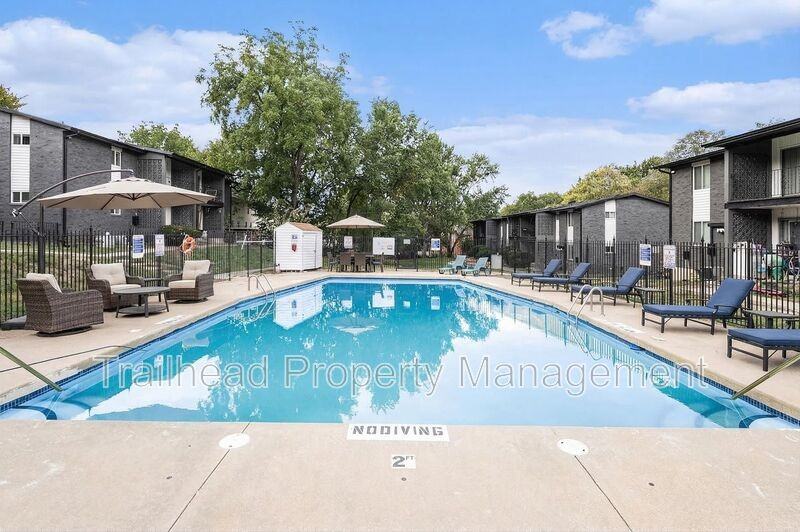 8309 Lowell Ave #4 - Photo 4 of 20