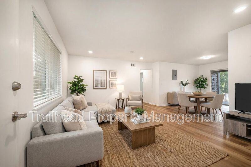 8309 Lowell Ave #4 - Photo 6 of 20