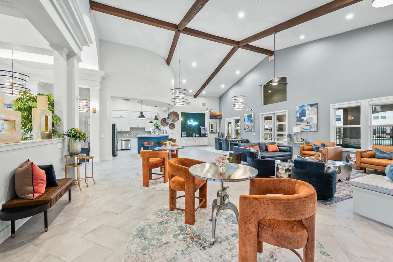 The Tennyson at Tomball - Photo 3 of 27