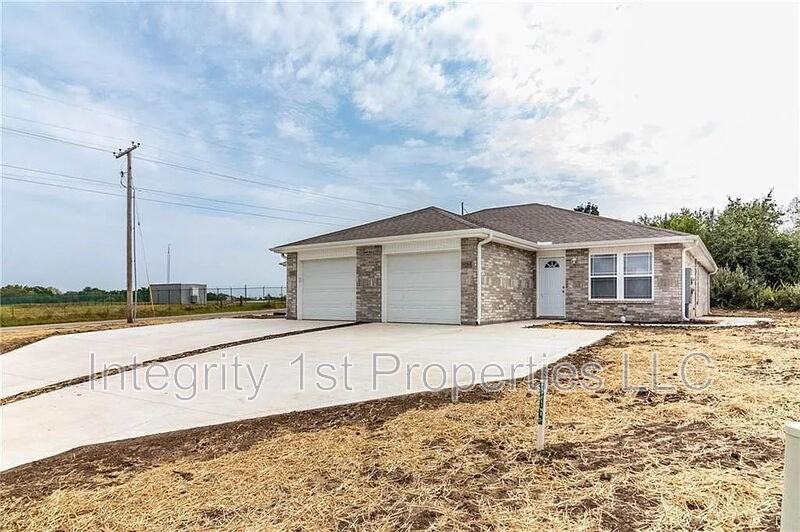 1506 Park Ave #B - Photo 3 of 21