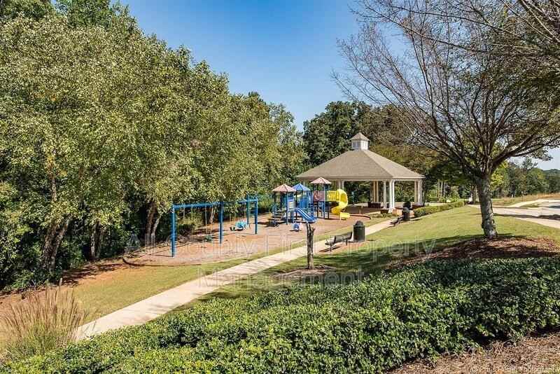 3172 Spicy Cedar Ln - Photo 3 of 5