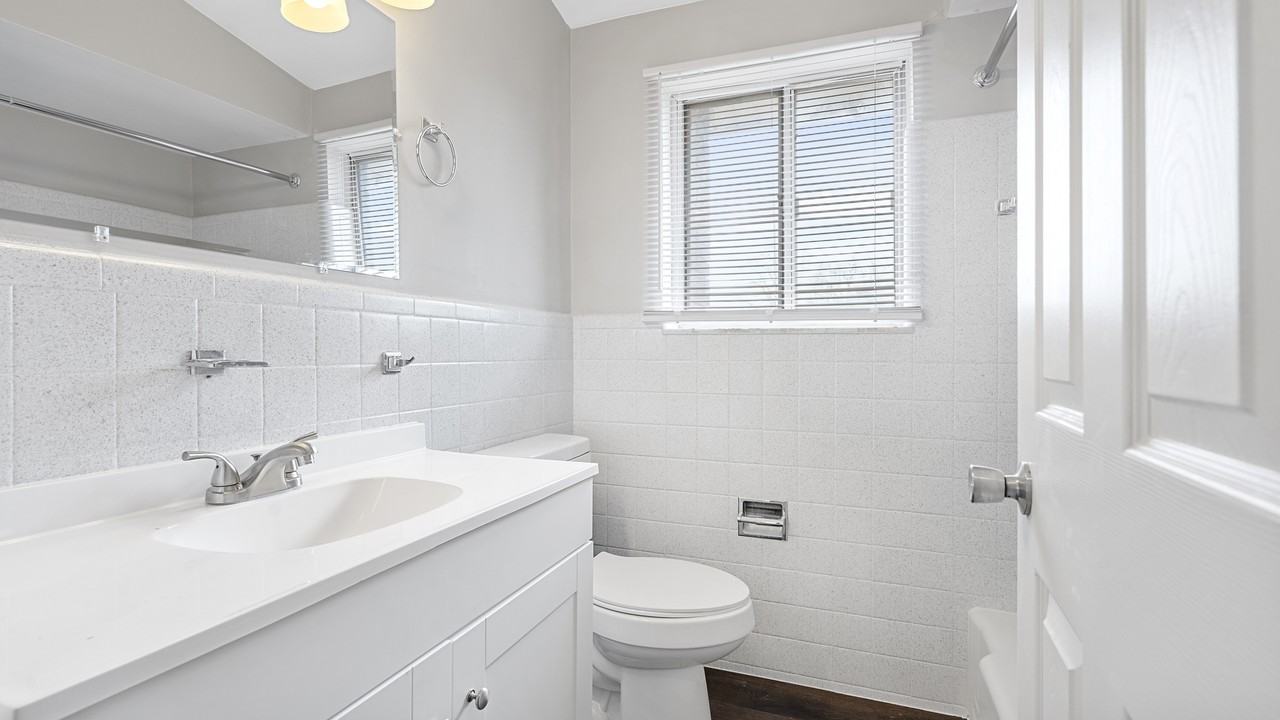 Cavalier Manor *EPM* - Photo 4 of 28