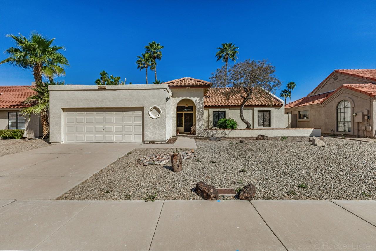 7608 West McRae Way - Photo 4 of 33