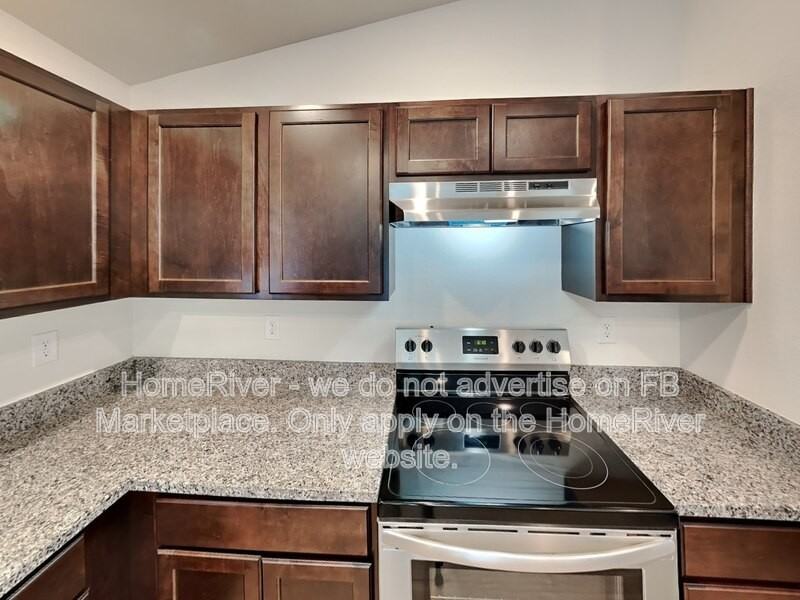 2218 Nw 31st St - Photo 5 of 20