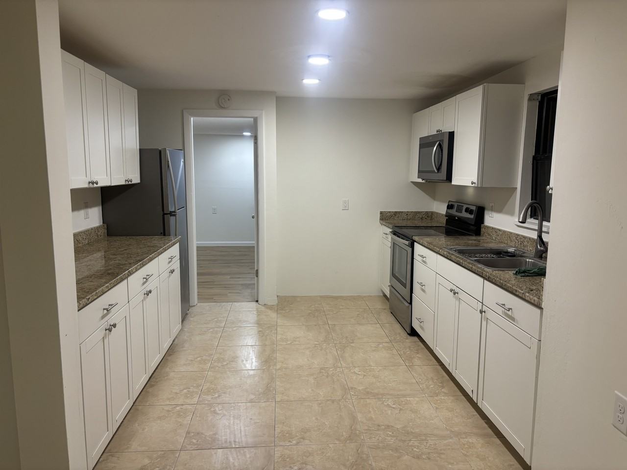 202 2nd Street - Photo 5 of 34