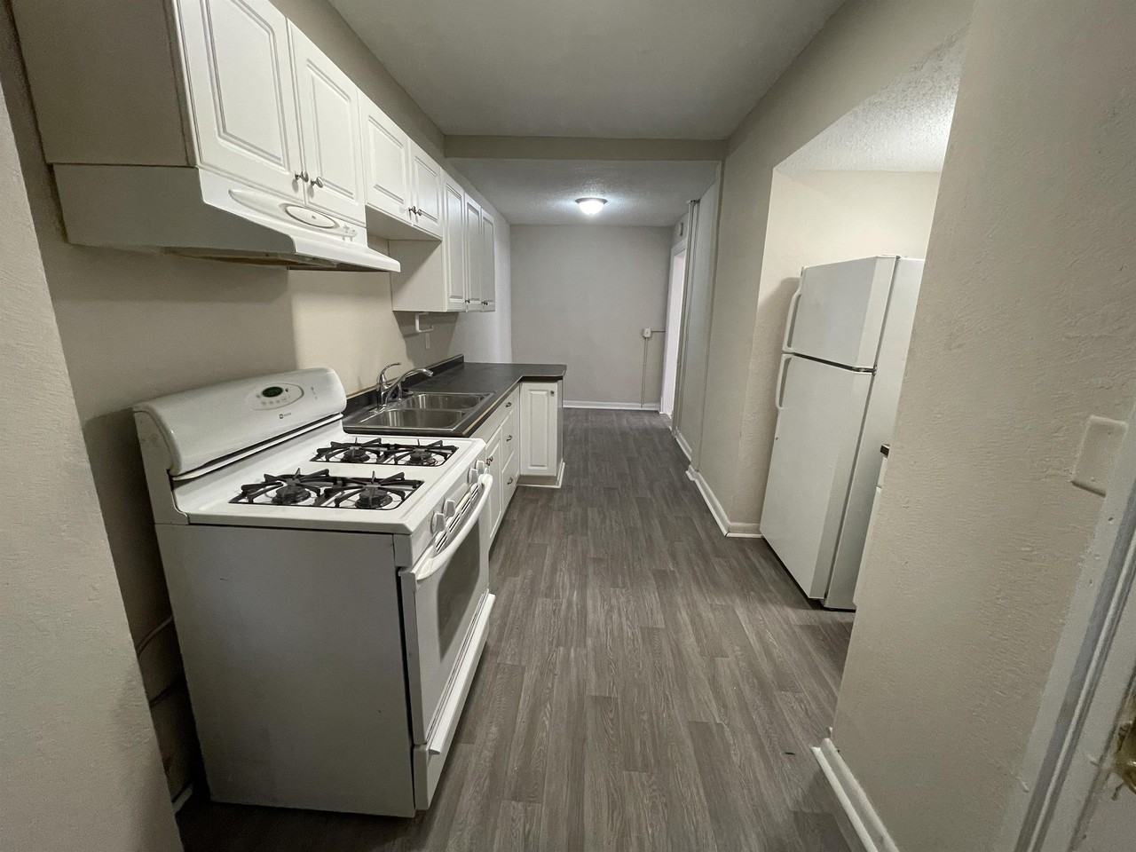 3rd 2620 - Photo 7 of 13