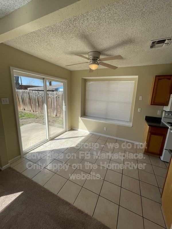 5138 Stockman Dr - Photo 3 of 21