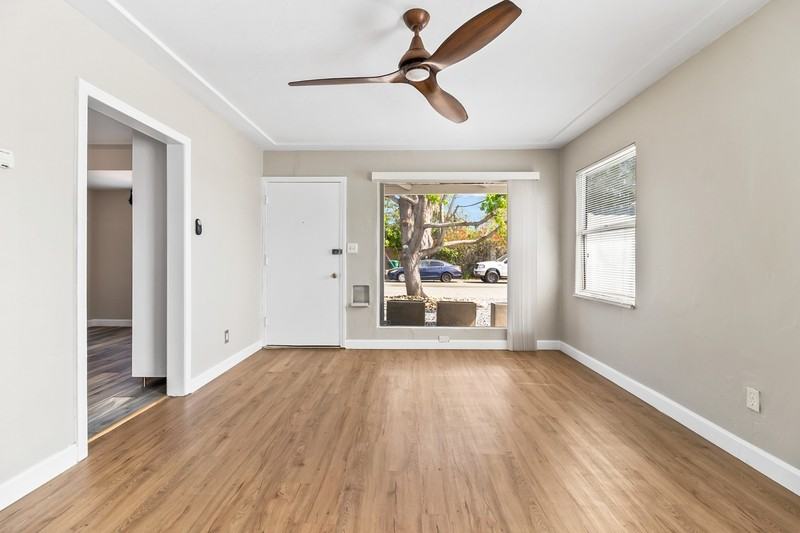 3712 Odom St - Photo 6 of 39