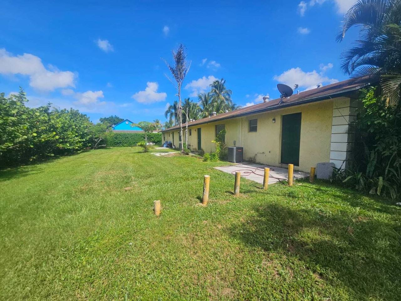 692 Neil Road - Photo 6 of 22