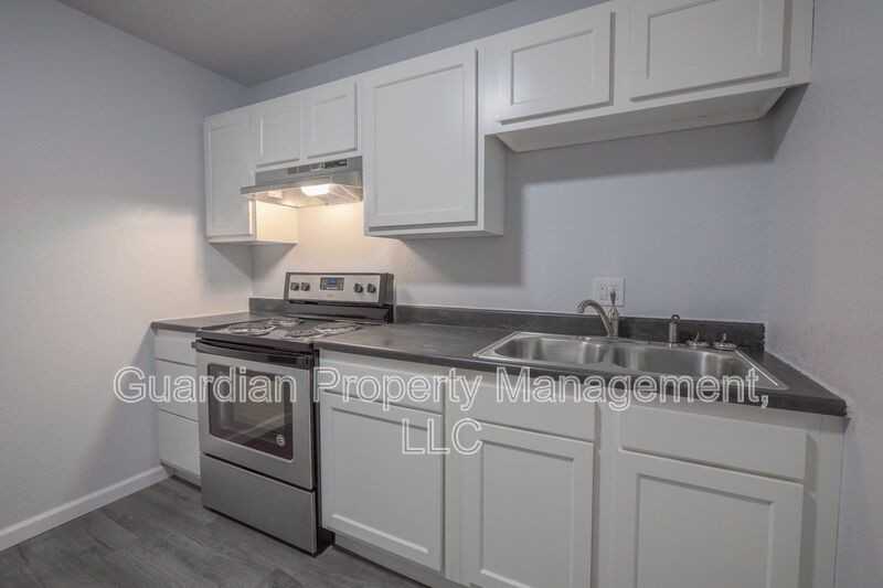 N Main St #2 - Photo 2 of 9