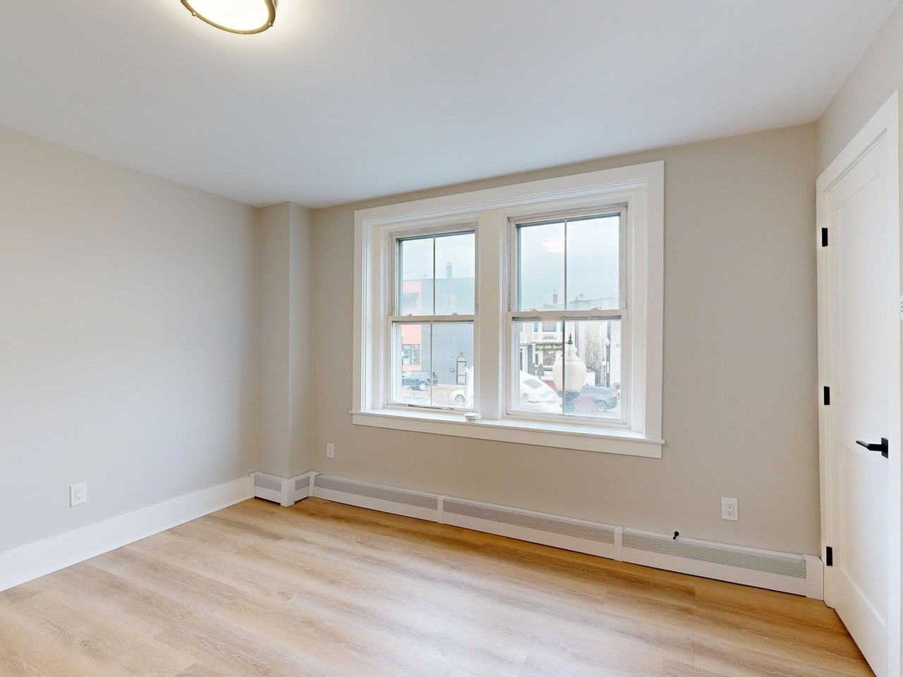 972-974 Saratoga Street - Photo 3 of 45